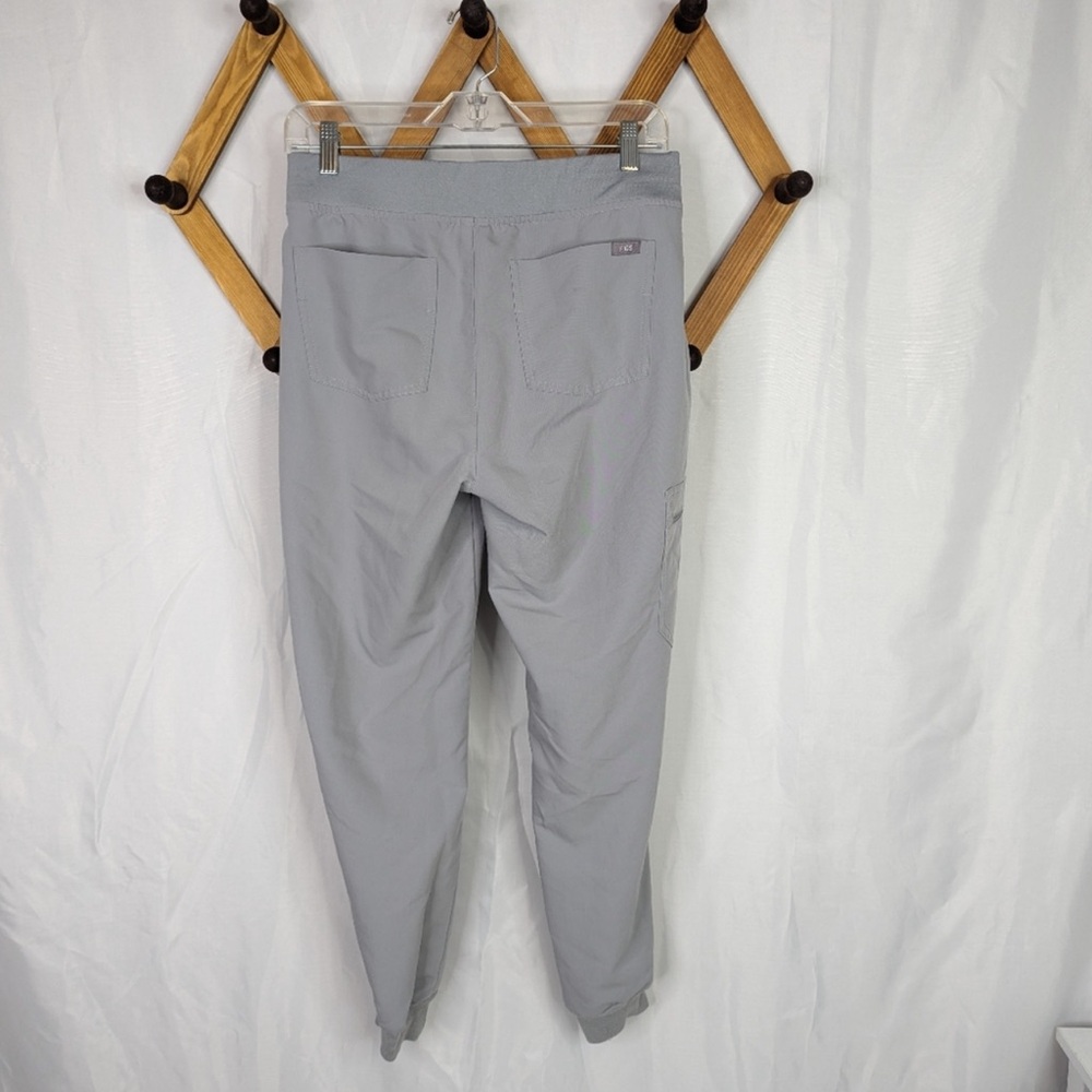 FIGS Zamora Grey Jogger Scrub Pants